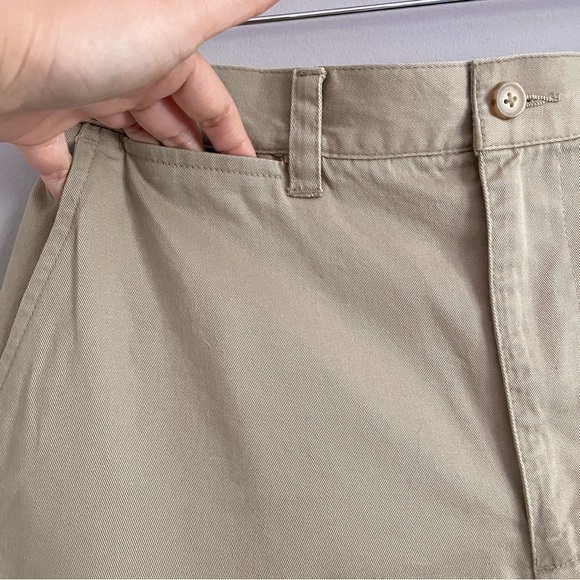 Vintage Khaki Beige High-rise Cotton Twill 4.5" Safari Shorts - Medium - Picture 3 of 9